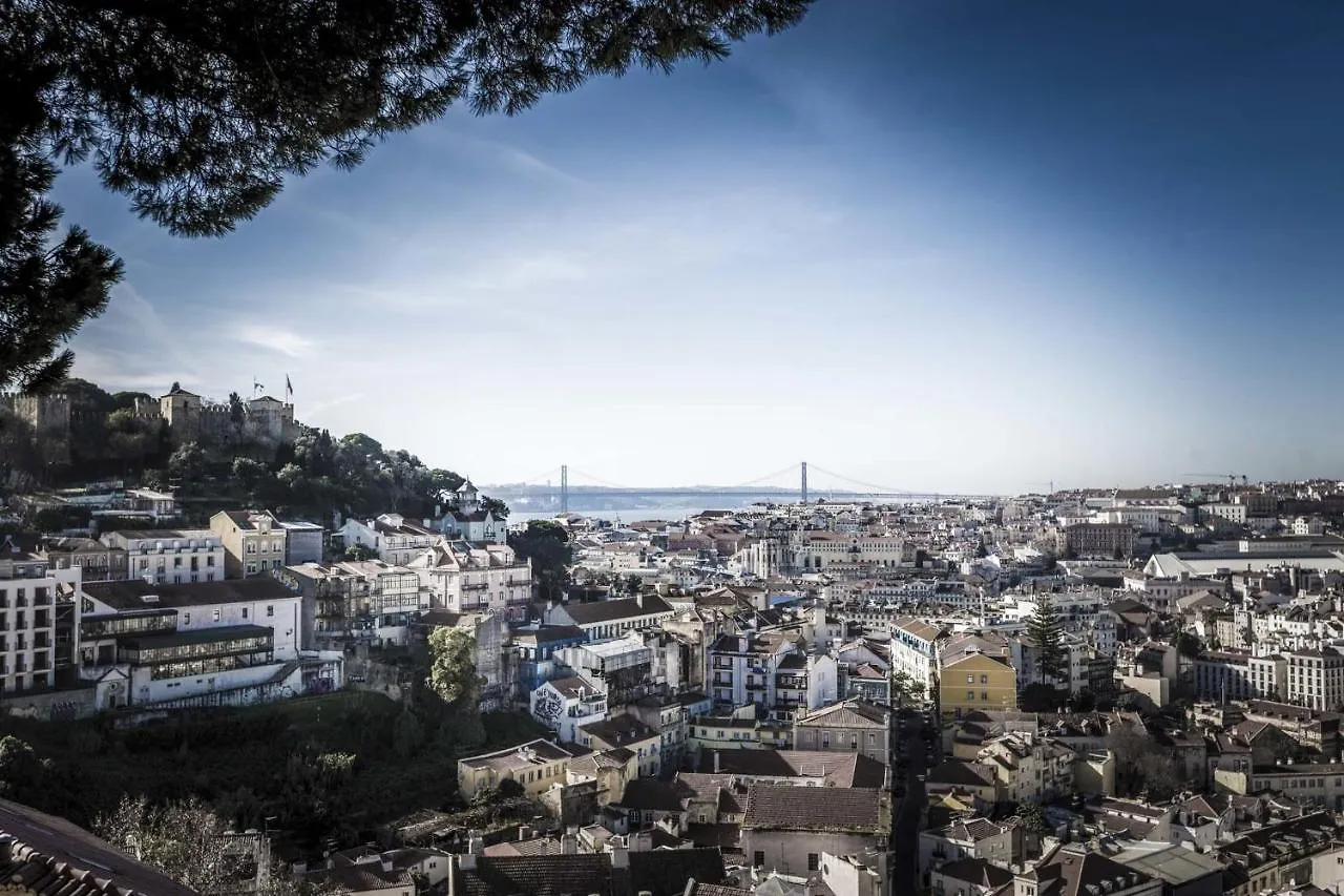 Guestready - Hygge-Style Apartment In Historical Graca Lisboa